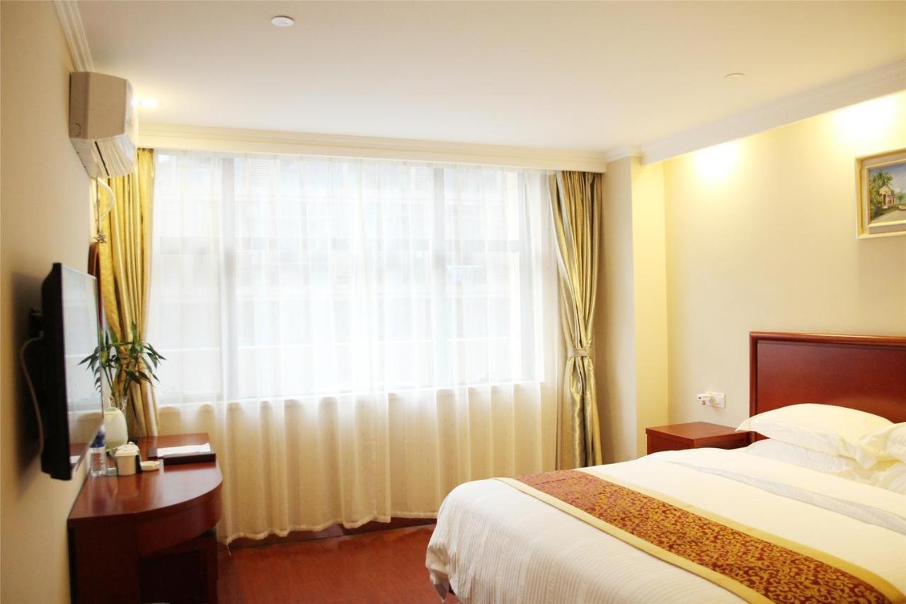 Greentree Inn Shenyang Shengjing Hospital Shenyang Liaol Road Business Hotel Kültér fotó